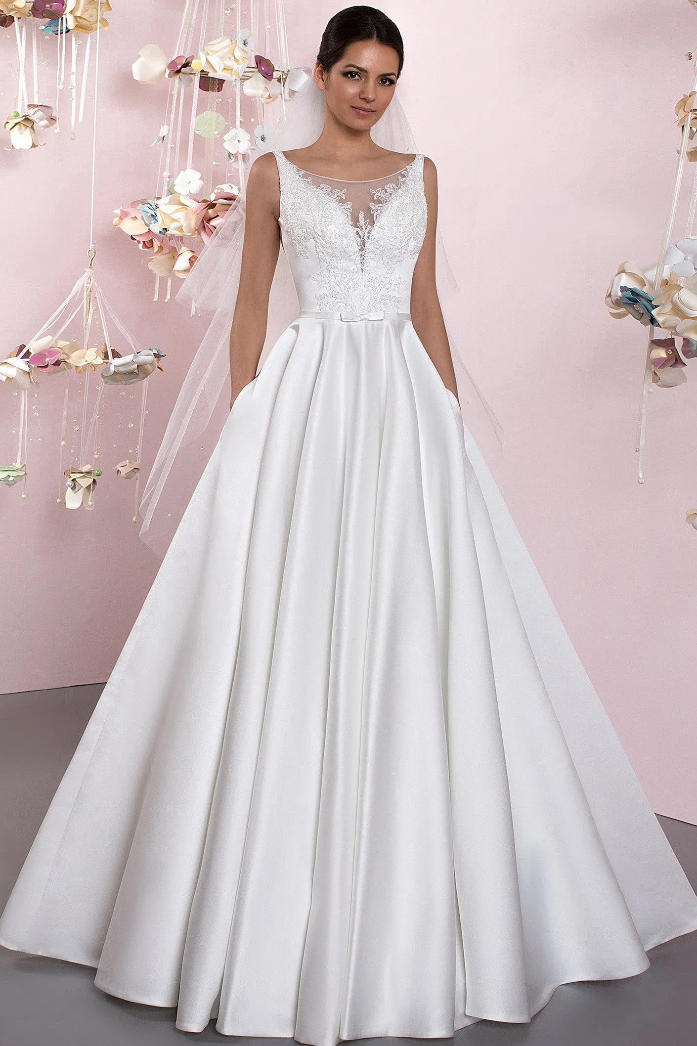 Ball-Gown Bateau Lace Sleeveless Floor-Length Satin Wedding Dress With Deep-V Back And Pleats-MK_700097