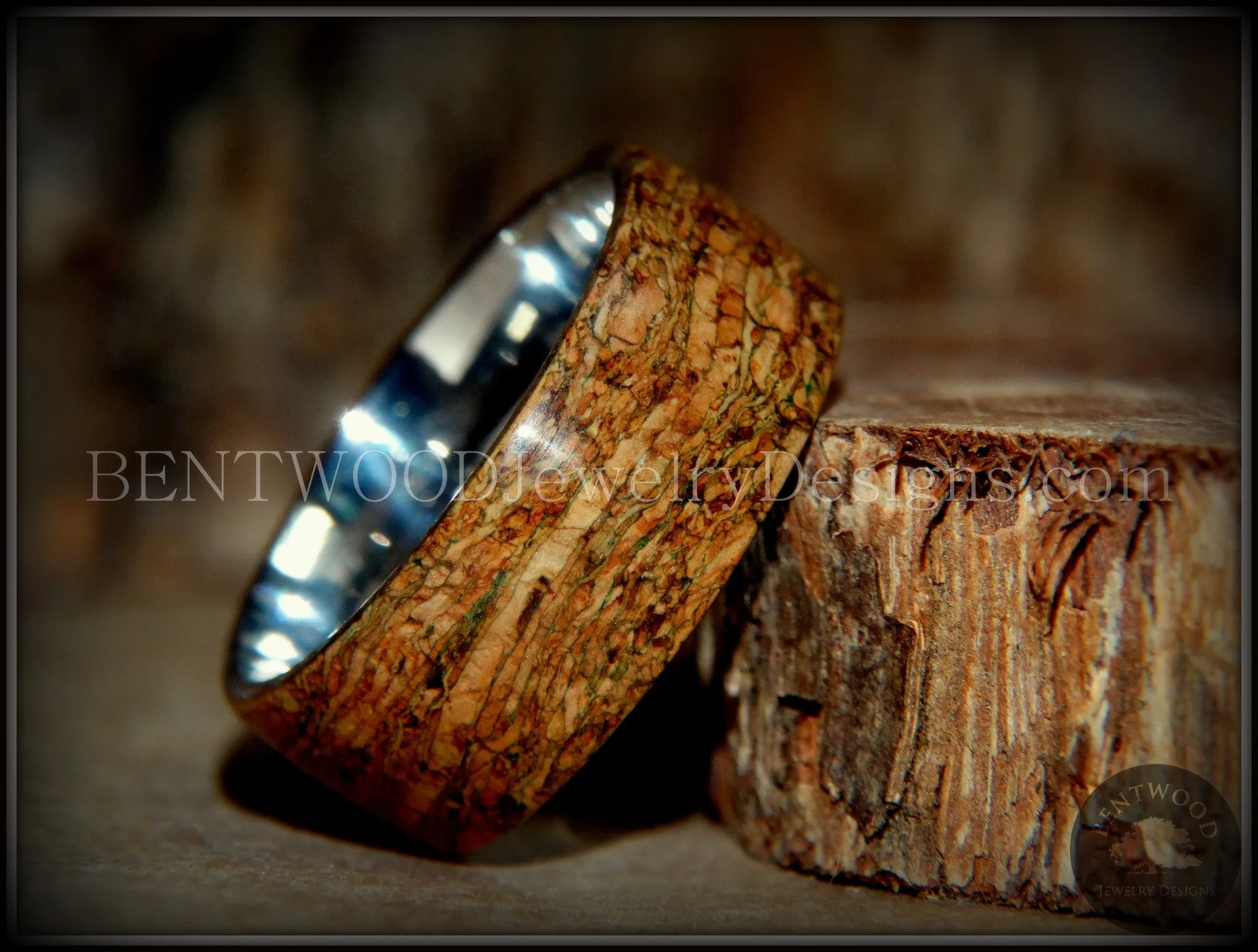 Bentwood Ring - Figured Green Mediterranean Oak Burl Wood Ring with Surgical Grade Stainless Steel Comfort Fit Metal Core