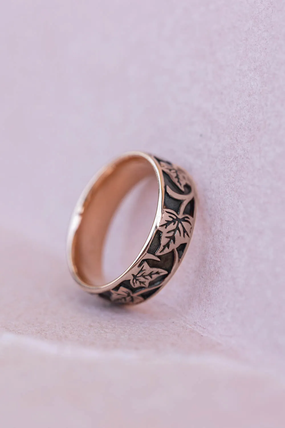 Black and gold wedding band for man, ivy leaves ring