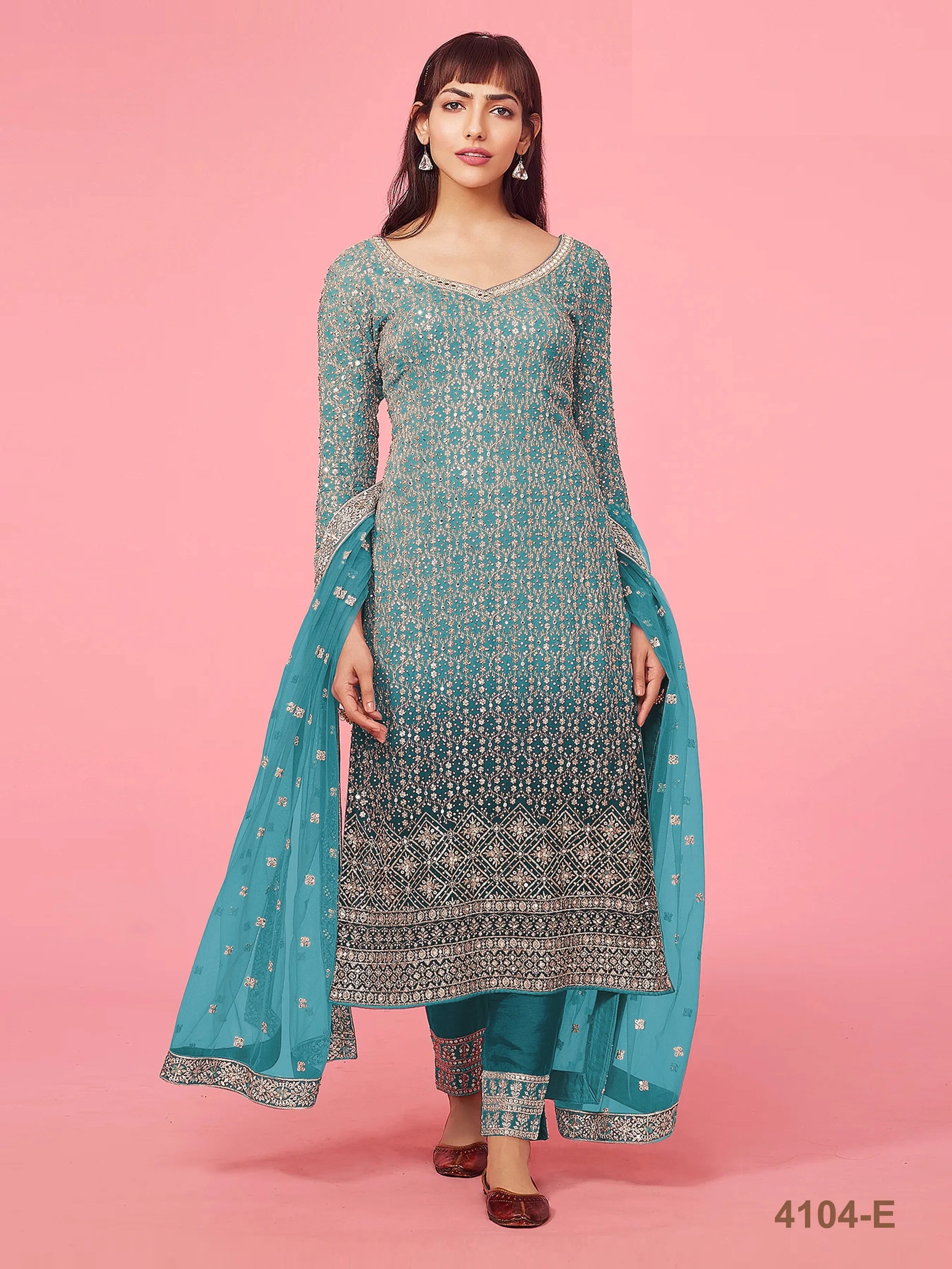 Pakistani Salwar Kameez: Your Style, Your Way | Exclusive Discounts Inside