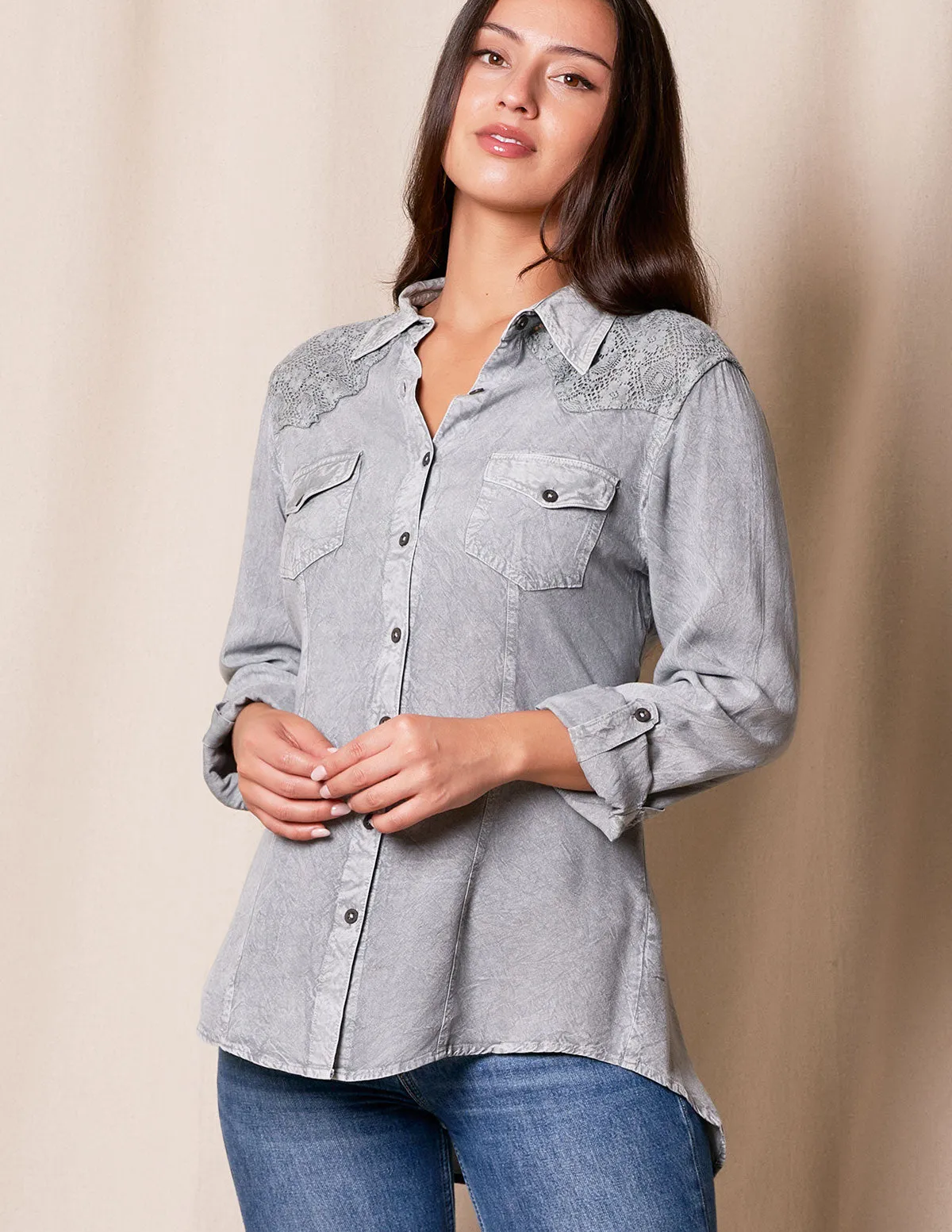 Rosie Hi-Lo Vintage Shirt - Silver Sky