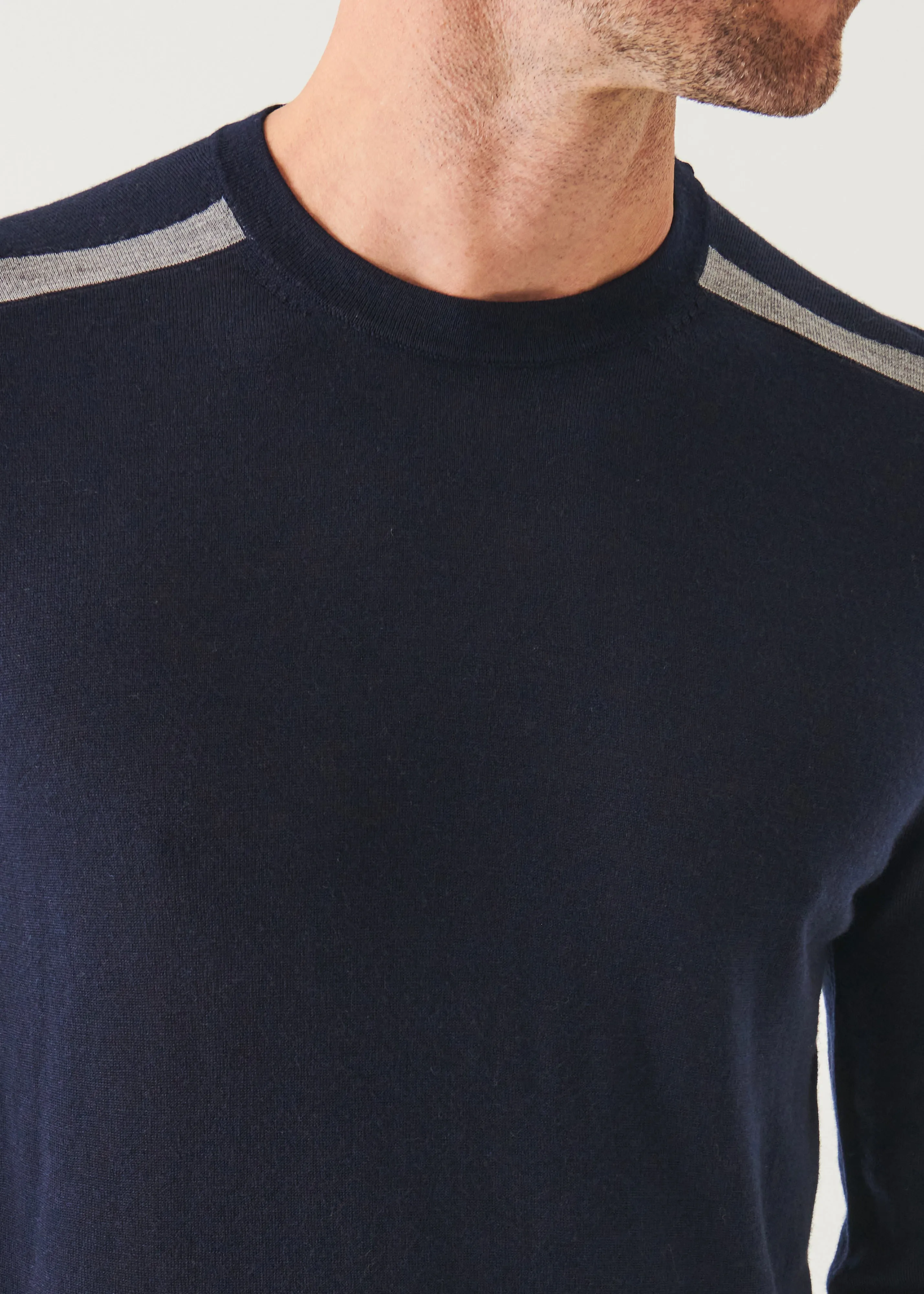 SHOULDER TIPPED MERINO WOOL CREWNECK